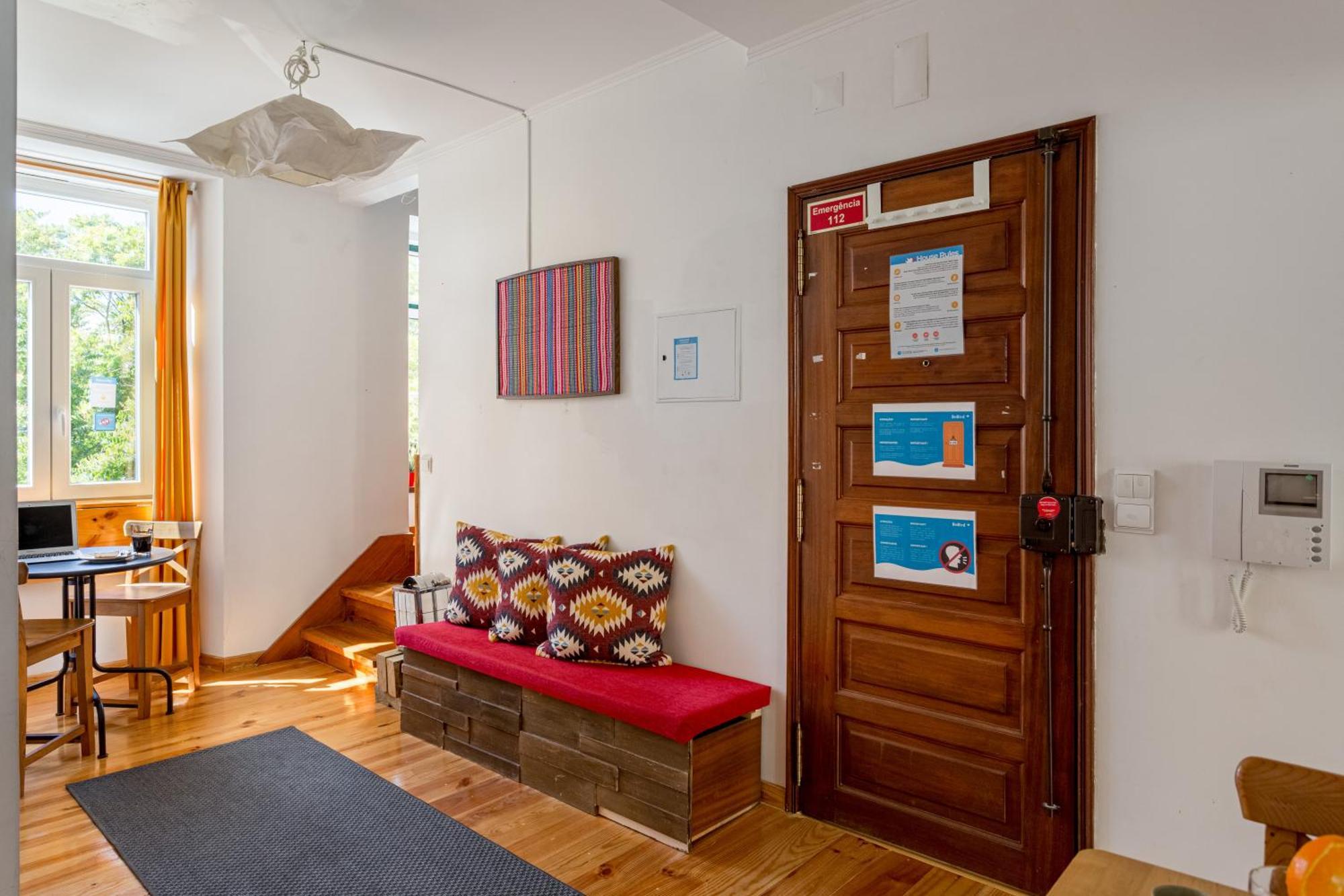 Miradouro Penha De Franca Duplex Apartment ลิสบอน ภายนอก รูปภาพ